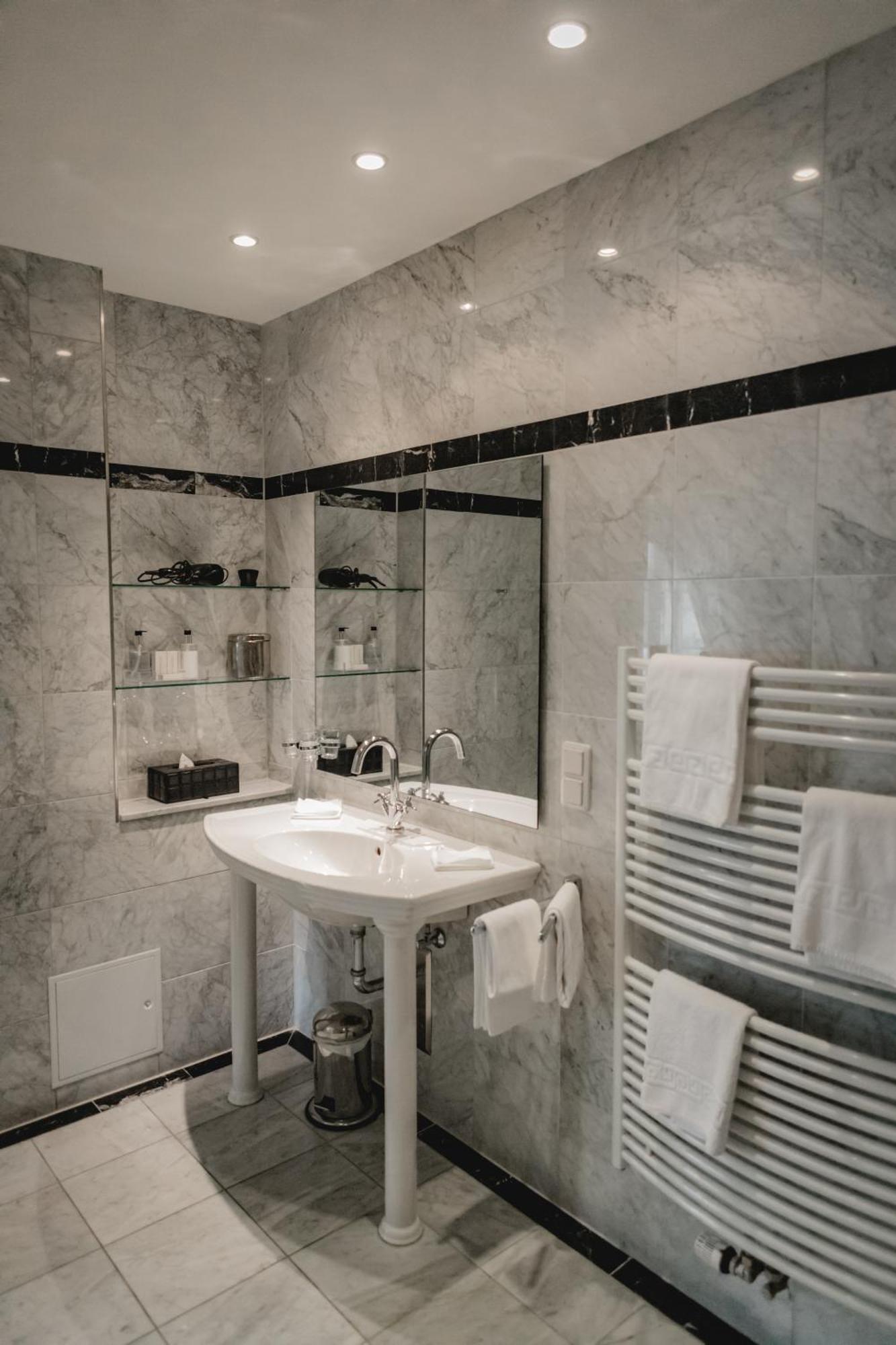 Hotel Stadtresidenz Hildesheim Extérieur photo
